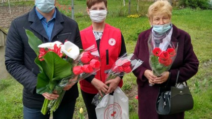 Профком, администрация, красный крест, БРСМ, совет ветеранов и весь трудовой коллектив УЗ «Дрогичинская ЦРБ» поздравили ветеранов  с Днём Победы!