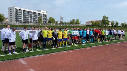 В Гродно стартовал республиканский турнир по мини-футболу среди медицинских работников