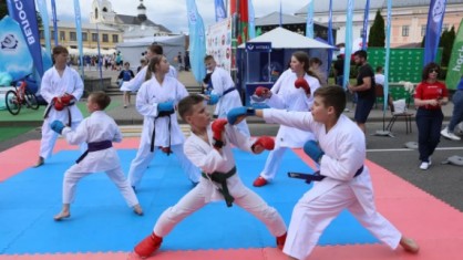 Праздник спорта и культуры. В Новогрудке с размахом проходит фестиваль «Вытокi. Крок да Алiмпу»