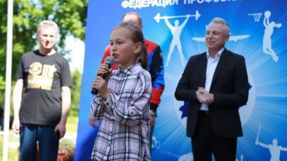 Секцию отделения футбола открыли в Оздамичах