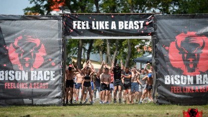 Пружанские медики приняли участие в гонках с препятствиями «Bison Race» в Бресте