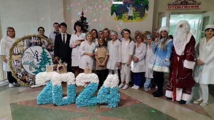В медицинских учреждениях Пинска царит настоящая новогодняя атмосфера