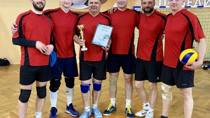 Сборная учреждений здравоохранения города Бреста стала победителем областного турнира по волейболу среди мужских команд