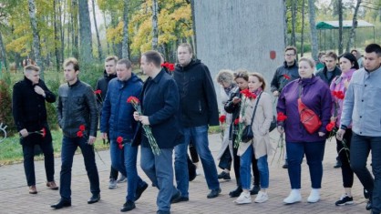 Члены Молодежного Совета БПРЗ посетили сегодня мемориальный комплекс «Звезда» в поселке Боровуха