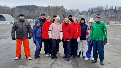 Медработники из Дрогичинской районной больницы провели незабываемые зимние выходные на горных лыжах в спортивно-оздоровительном комплексе «Логойск»