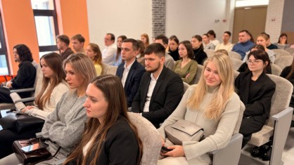 Диалог поколений: в Бресте обсудили будущее медицины