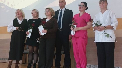 Концерт в честь мам: в Брестском областном онкодиспансере отметили День матери